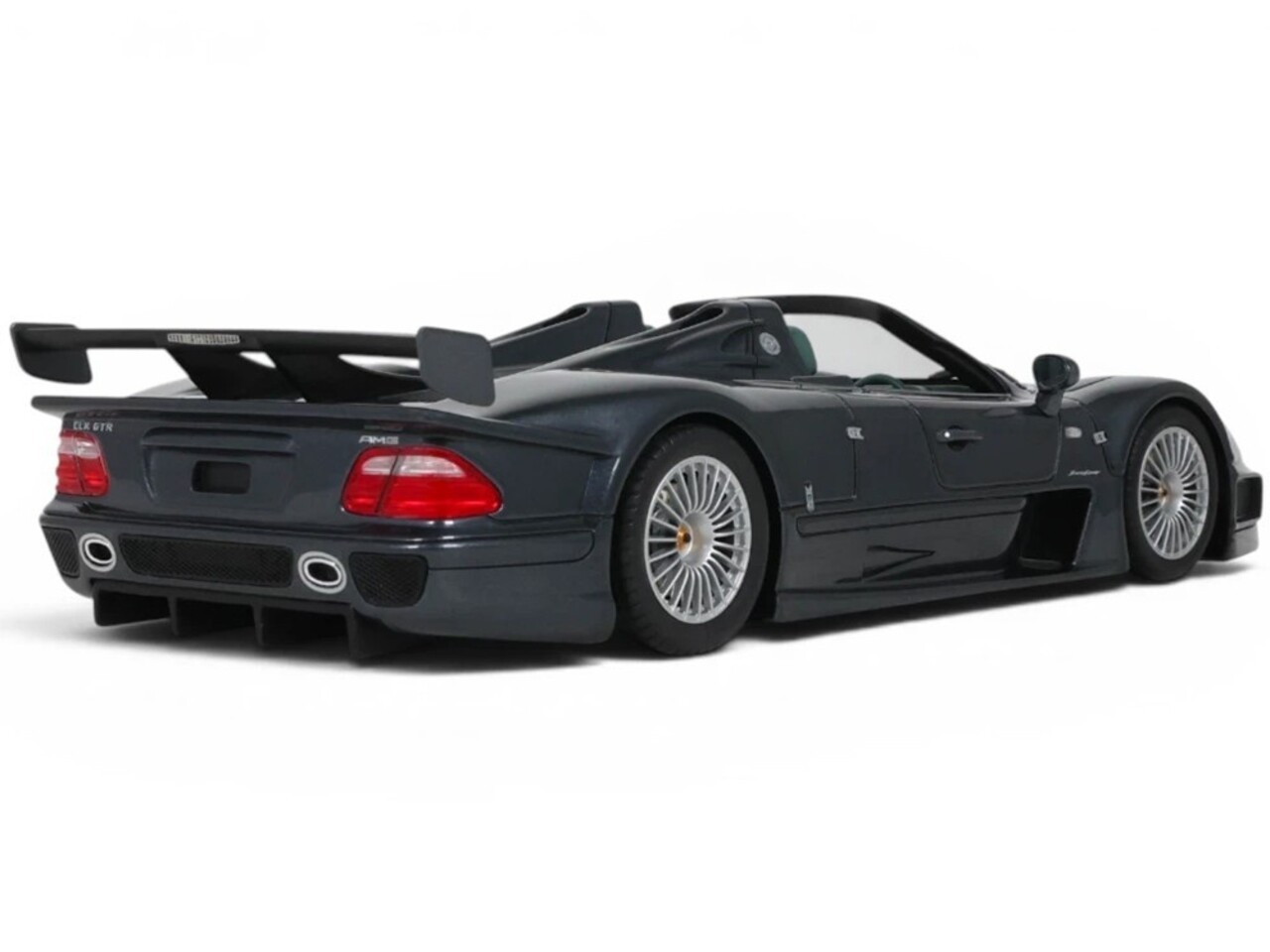 Mercedes-Benz Mercedes-Benz CLK-GTR Roadster - 1:18 - GT Spirit Mercedes-Benz Mercedes-Benz CLK-GTR Roadster - 1:18 - GT Spirit