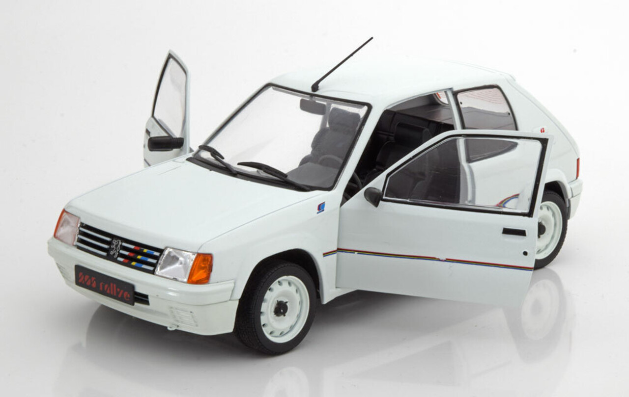 Peugeot Peugeot 205 Rally 1988 - 1:18 - Solido