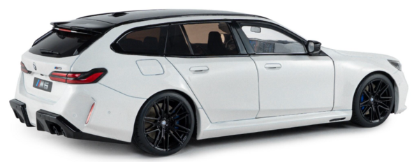 BMW BMW M5 Touring 2025  - 1:18 - Solido