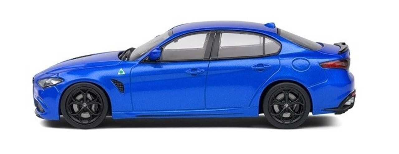 Alfa Romeo Alfa Romeo Giulia Quadrifoglio 2.9L Bi-Turbo 2019 - 1:43 - Solido Alfa Romeo Alfa Romeo Giulia Quadrifoglio 2.9L Bi-Turbo 2019 - 1:43 - Solido