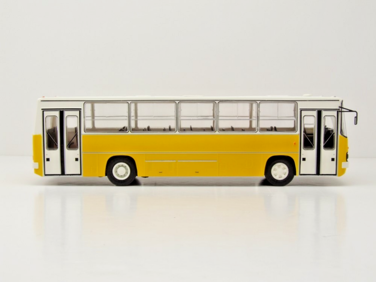 Ikarus Ikarus 260.51 1975 - 1:43 - Premium ClassiXXs Ikarus Ikarus 260.51 1975 - 1:43 - Premium ClassiXXs