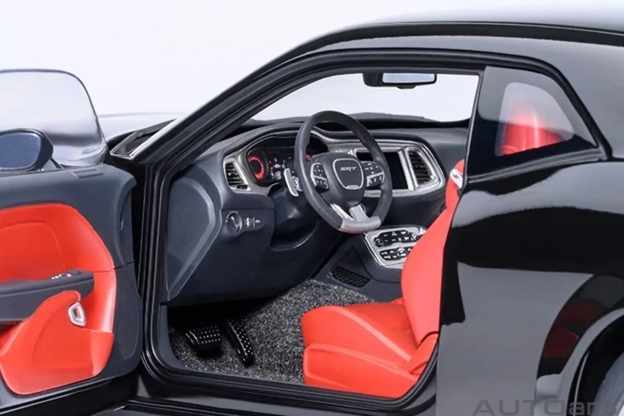Dodge Dodge Challenger SRT Superstock 2023 - 1:18 - AUTOart Dodge Dodge Challenger SRT Superstock 2023 - 1:18 - AUTOart