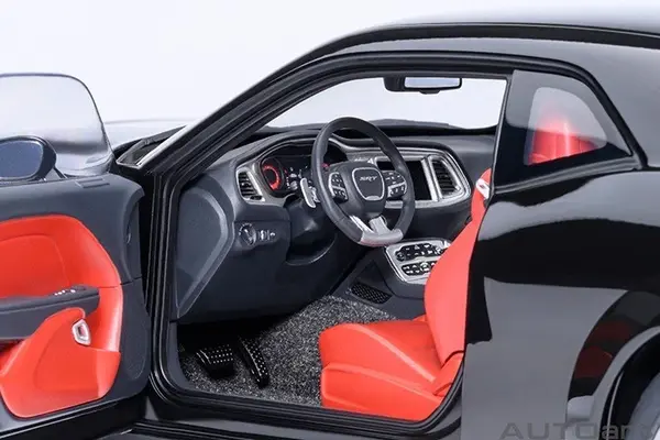Dodge Dodge Challenger SRT Superstock 2023 - 1:18 - AUTOart Dodge Dodge Challenger SRT Superstock 2023 - 1:18 - AUTOart