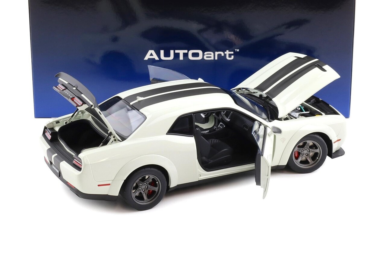 Dodge Dodge Challenger SRT Superstock 2023 - 1:18 - AUTOart