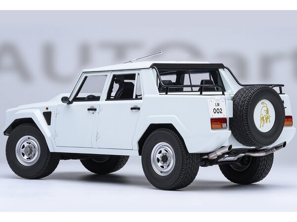 Lamborghini Lamborghini LM002 Pick-Up 1986 - 1:18 - AUTOart Lamborghini Lamborghini LM002 Pick-Up 1986 - 1:18 - AUTOart