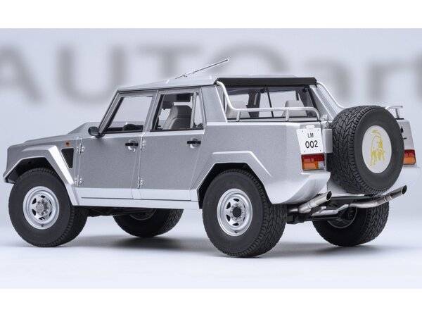 Lamborghini Lamborghini LM002 Pick-Up 1986 - 1:18 - AUTOart Lamborghini Lamborghini LM002 Pick-Up 1986 - 1:18 - AUTOart