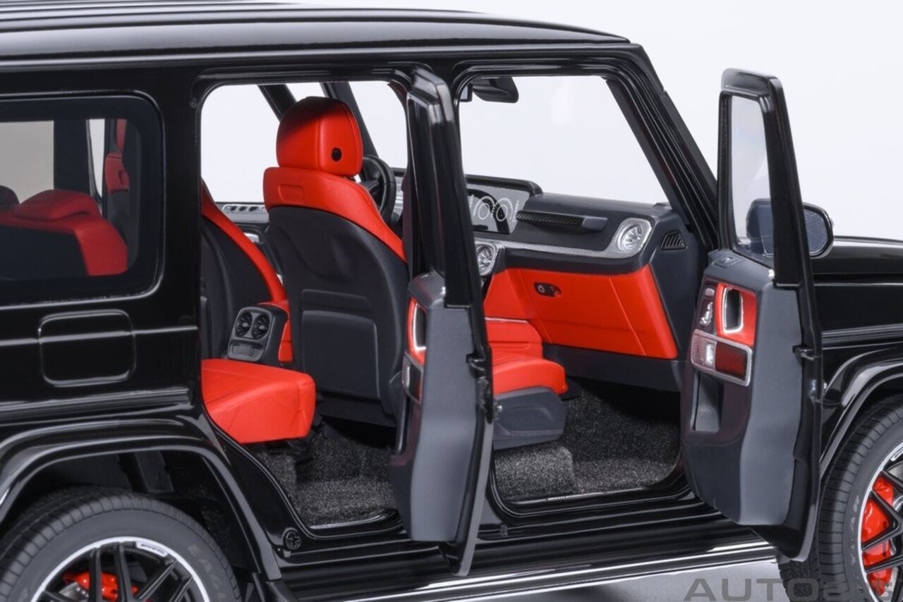 Mercedes-Benz Mercedes-Benz AMG G63 2019 - 1:18 - AUTOart Mercedes-Benz Mercedes-Benz AMG G63 2019 - 1:18 - AUTOart