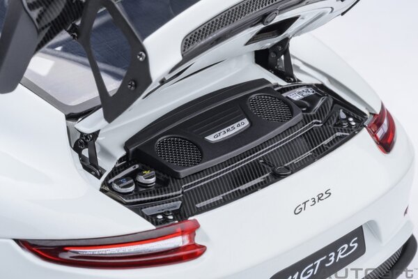 Porsche Porsche 911 (991.2) GT2 RS Weissach Package - 1:18 - AUTOart Porsche Porsche 911 (991.2) GT2 RS Weissach Package - 1:18 - AUTOart
