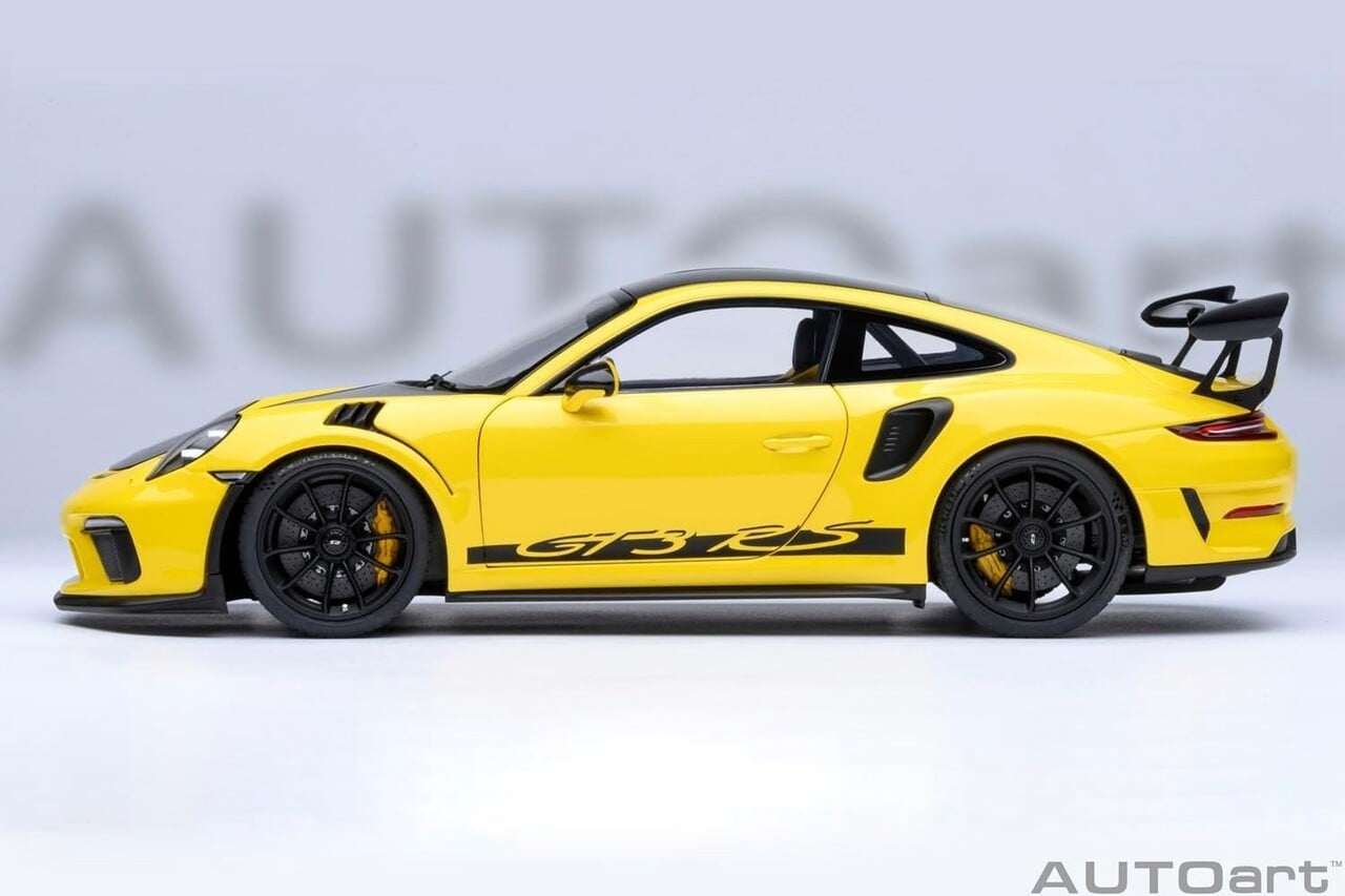 Porsche Porsche 911 (991.2) GT2 RS Weissach Package - 1:18 - AUTOart Porsche Porsche 911 (991.2) GT2 RS Weissach Package - 1:18 - AUTOart
