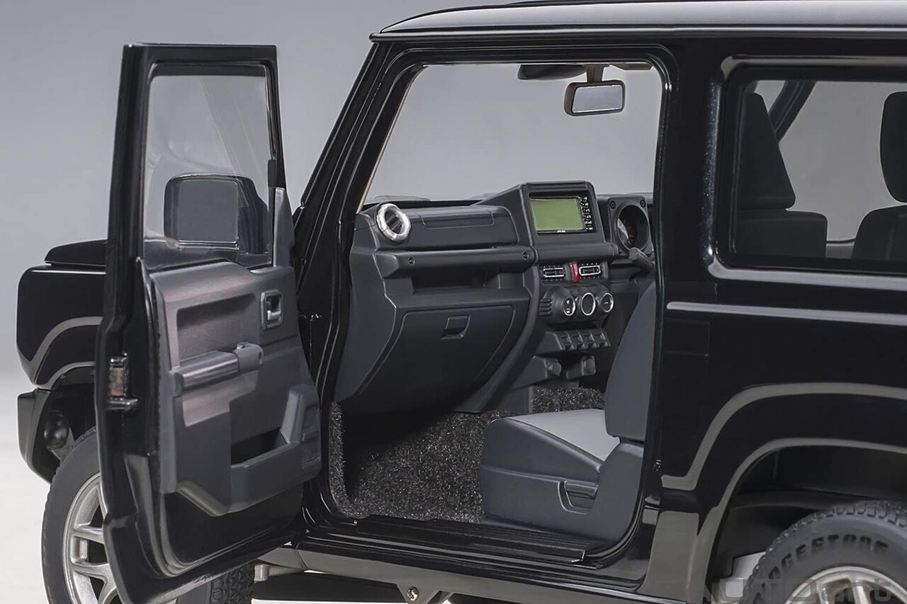 Suzuki Suzuki Jimny (JB64) - 1:18 - AUTOart Suzuki Suzuki Jimny (JB64) - 1:18 - AUTOart