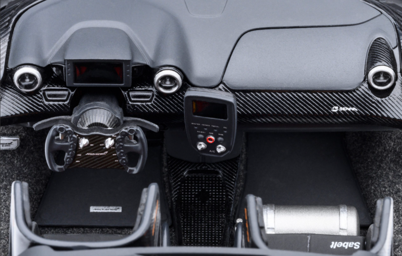 McLaren McLaren Senna GTR 2019 (Presentation Version #12) - 1:18 - AUTOart McLaren McLaren Senna GTR 2019 (Presentation Version #12) - 1:18 - AUTOart