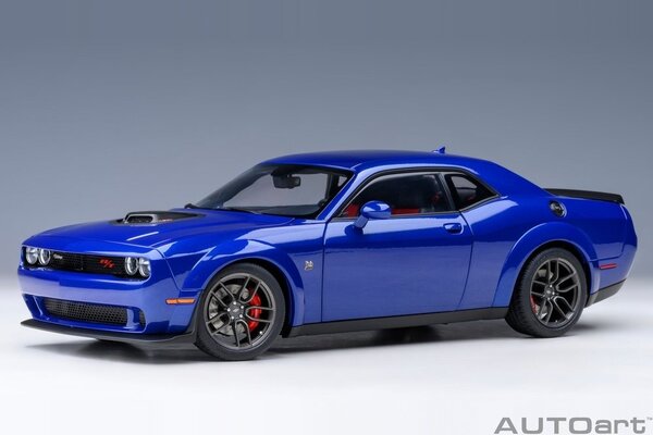 Dodge Dodge Challenger R/T Scat Pack Widebody 2022 - 1:18 - AUTOart Dodge Dodge Challenger R/T Scat Pack Widebody 2022 - 1:18 - AUTOart