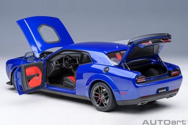 Dodge Dodge Challenger R/T Scat Pack Widebody 2022 - 1:18 - AUTOart Dodge Dodge Challenger R/T Scat Pack Widebody 2022 - 1:18 - AUTOart