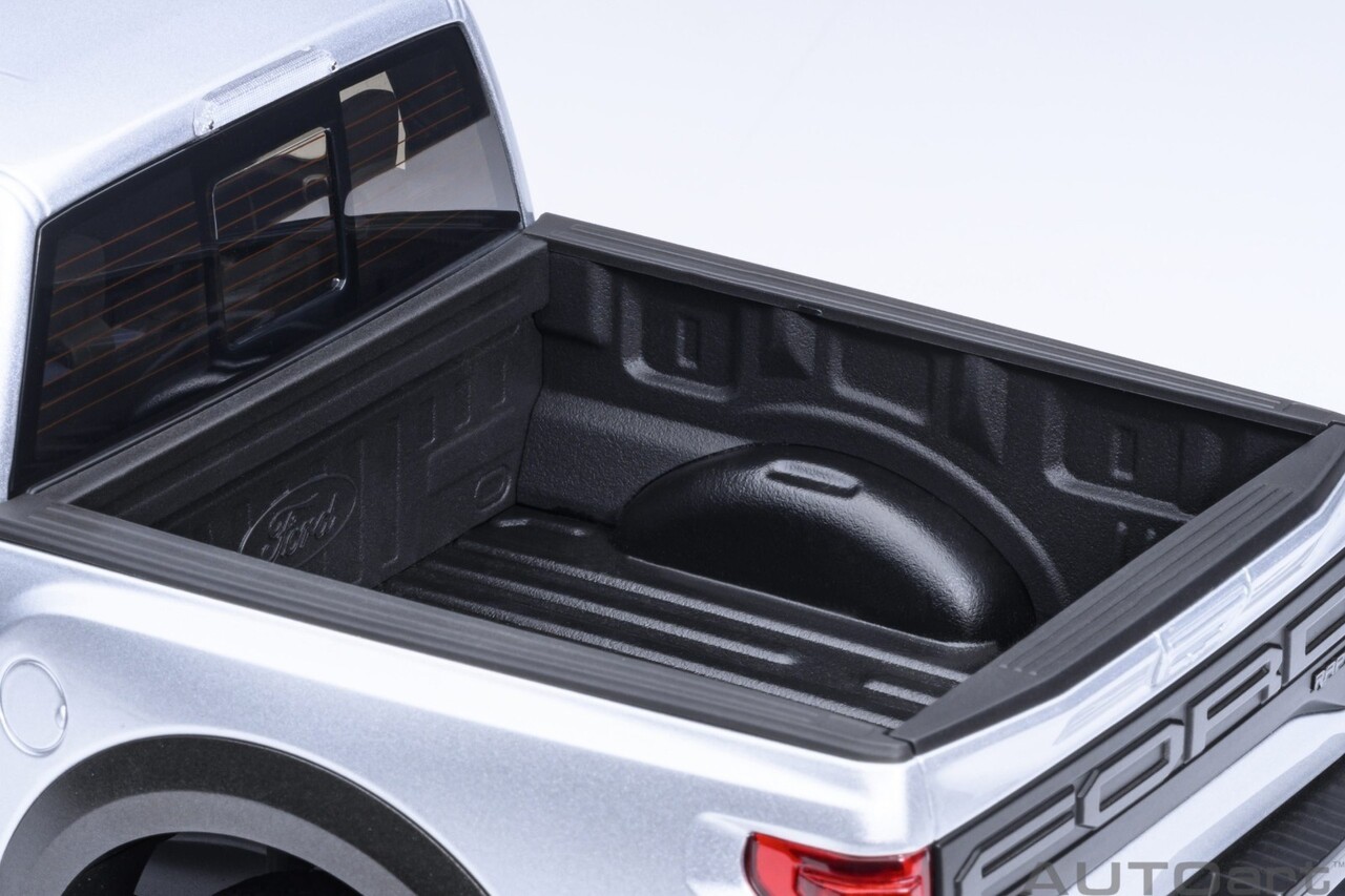 Ford Ford F-150 Raptor Pick-Up Supercrew 2019 - 1:18 - AUTOart Ford Ford F-150 Raptor Pick-Up Supercrew 2019 - 1:18 - AUTOart