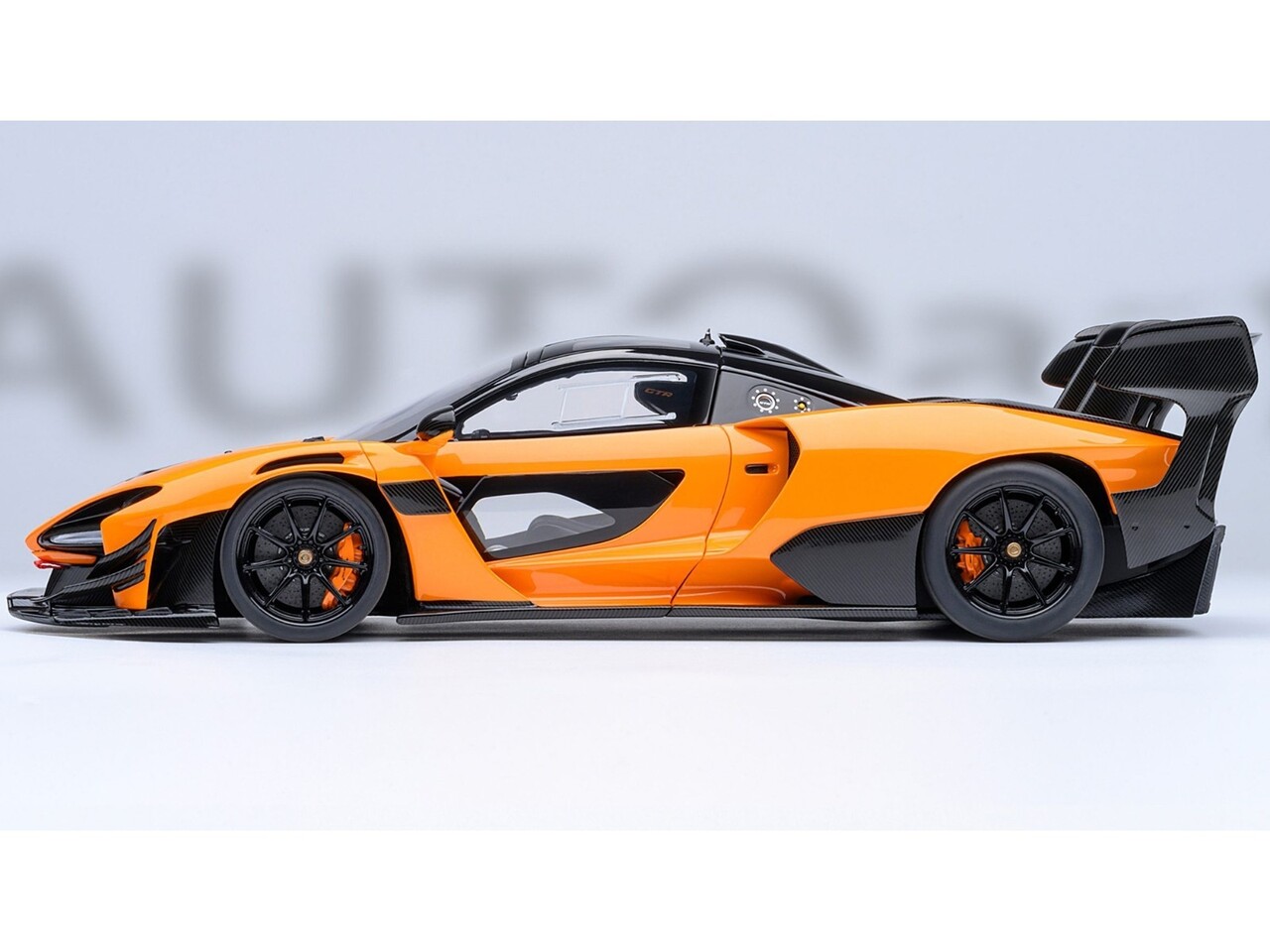 McLaren McLaren Senna GTR 2021 - 1:18 - AUTOart McLaren McLaren Senna GTR 2021 - 1:18 - AUTOart
