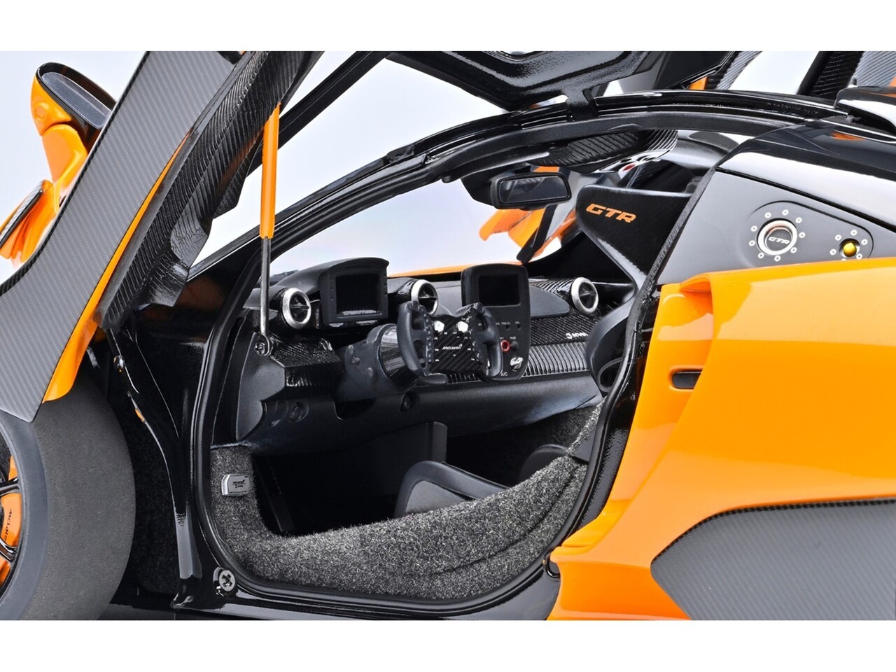 McLaren McLaren Senna GTR 2021 - 1:18 - AUTOart McLaren McLaren Senna GTR 2021 - 1:18 - AUTOart