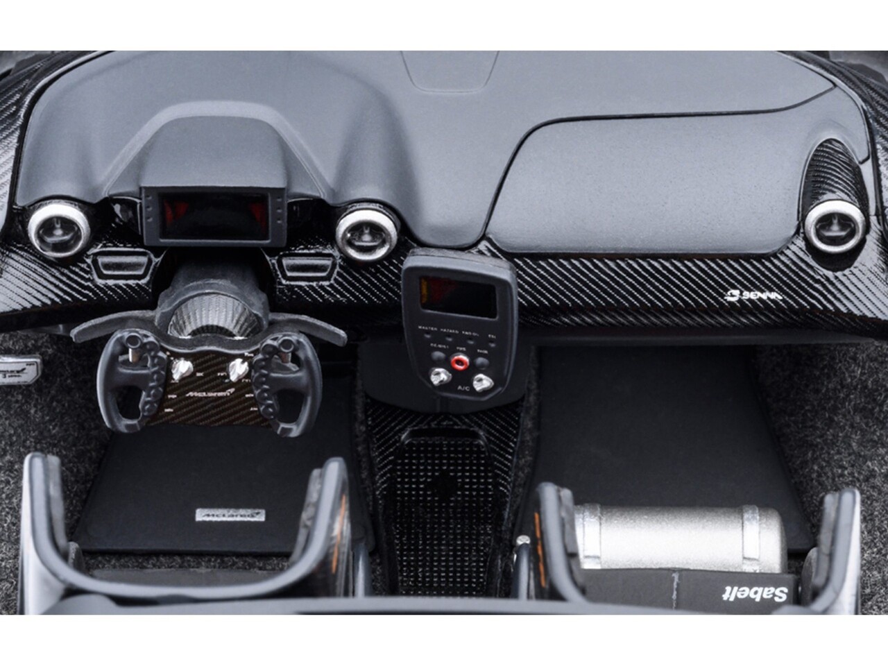 McLaren McLaren Senna GTR 2021 - 1:18 - AUTOart McLaren McLaren Senna GTR 2021 - 1:18 - AUTOart