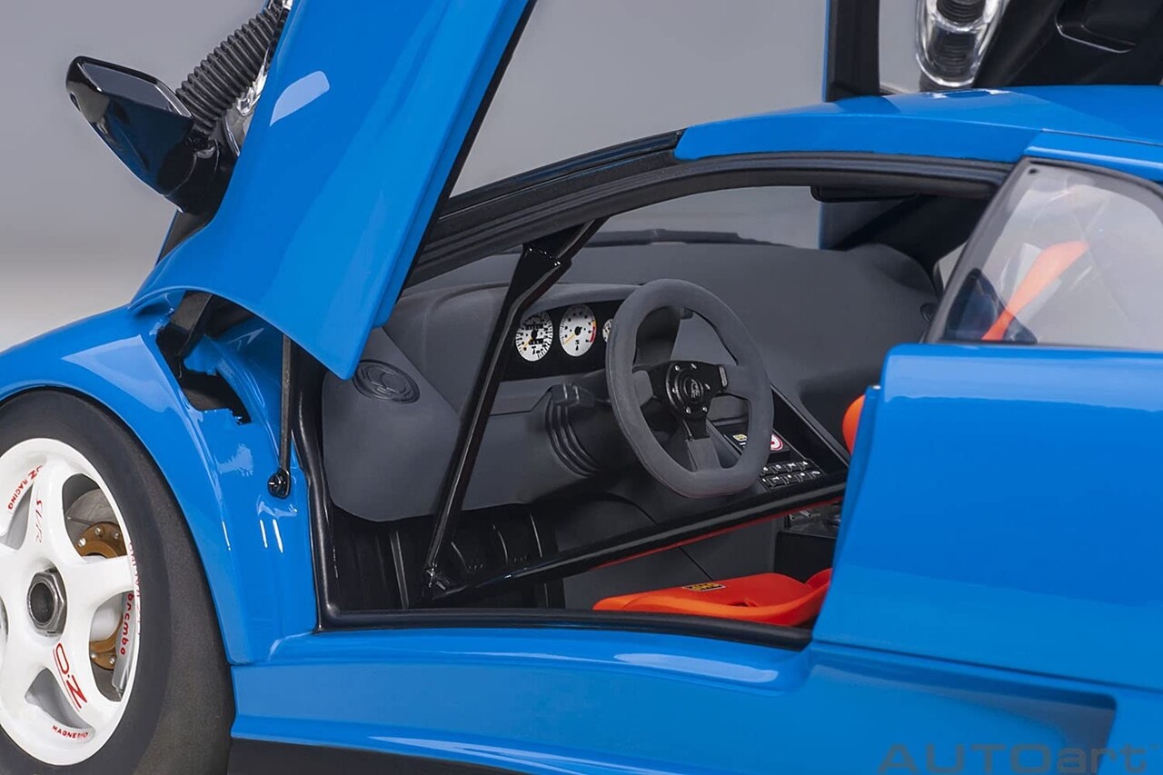 Lamborghini Lamborghini Diablo SVR 1996 - 1:18 - AUTOart Lamborghini Lamborghini Diablo SVR 1996 - 1:18 - AUTOart