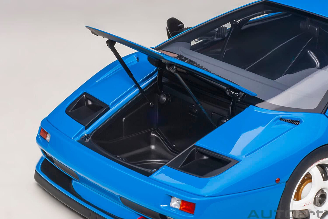 Lamborghini Lamborghini Diablo SVR 1996 - 1:18 - AUTOart Lamborghini Lamborghini Diablo SVR 1996 - 1:18 - AUTOart