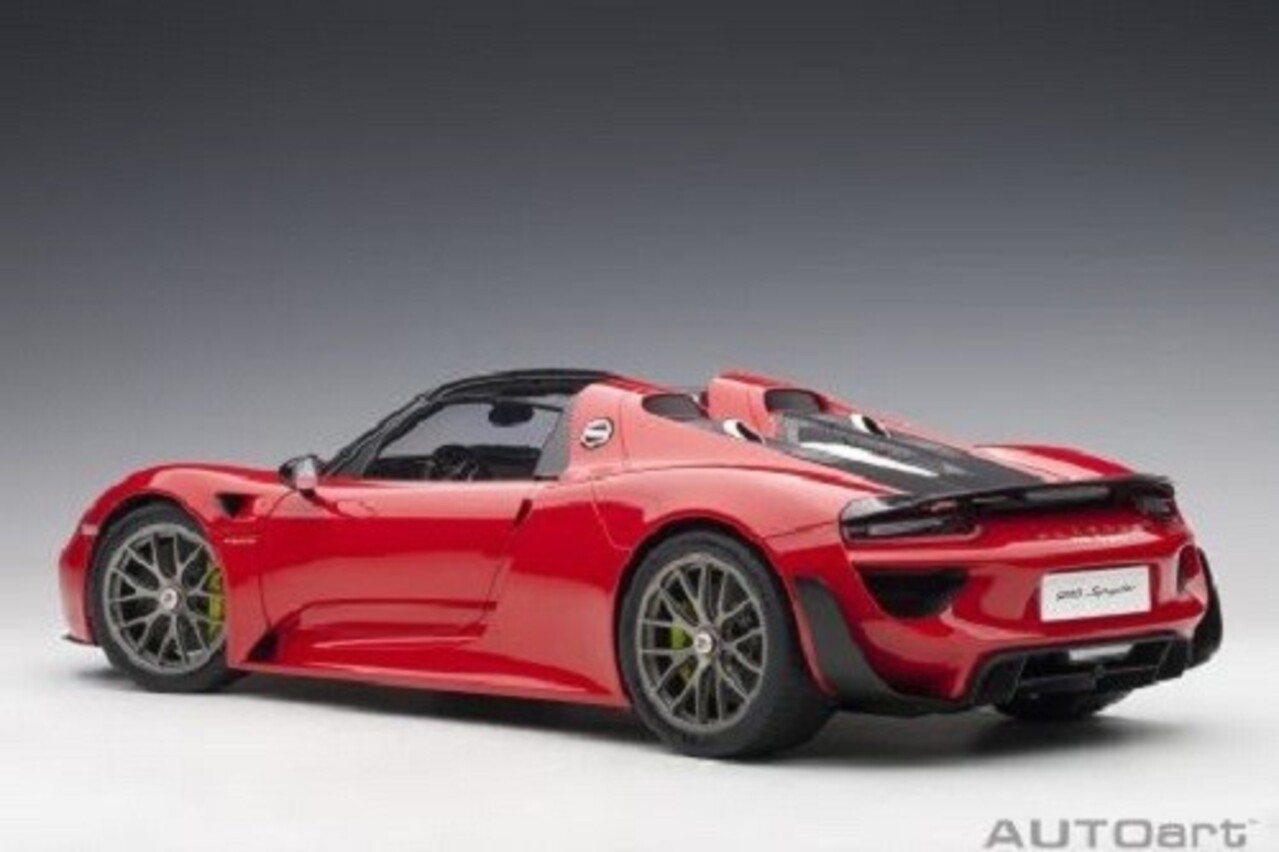 Porsche Porsche 918 Spyder Weissach Package 2013 - 1:12 - AUTOart Porsche Porsche 918 Spyder Weissach Package 2013 - 1:12 - AUTOart