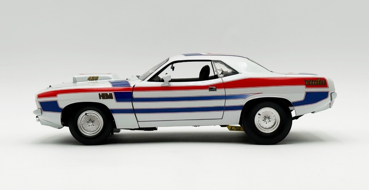 Plymouth Plymouth Hemi Cuda 426 Coupe 'Street Machine' 1970 - 1:18 - ACME Plymouth Plymouth Hemi Cuda 426 Coupe 'Street Machine' 1970 - 1:18 - ACME