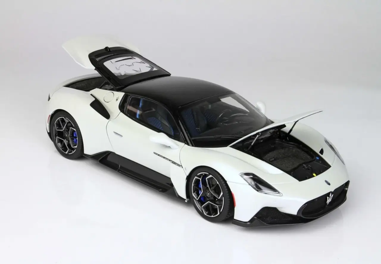 Maserati Maserati MC20 Gloss Black Roof 2020   - 1:18 - BBR
