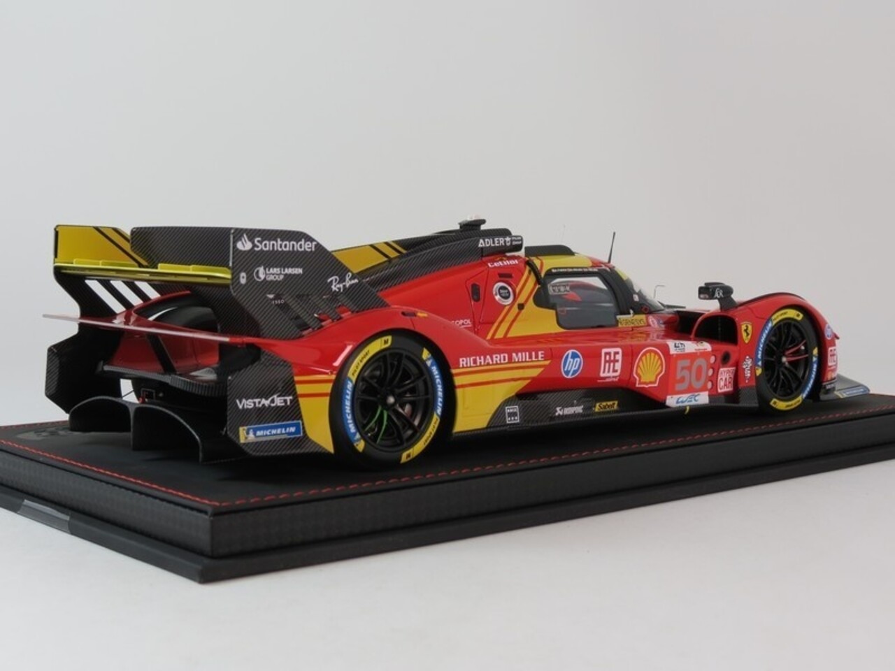 Ferrari Ferrari 499P 3.0L Turbo V6 #50 Team Ferrari Winner 24H Le Mans 2024 + Showcase - 1:18 - BBR Ferrari Ferrari 499P 3.0L Turbo V6 #50 Team Ferrari Winner 24H Le Mans 2024 + Showcase - 1:18 - BBR