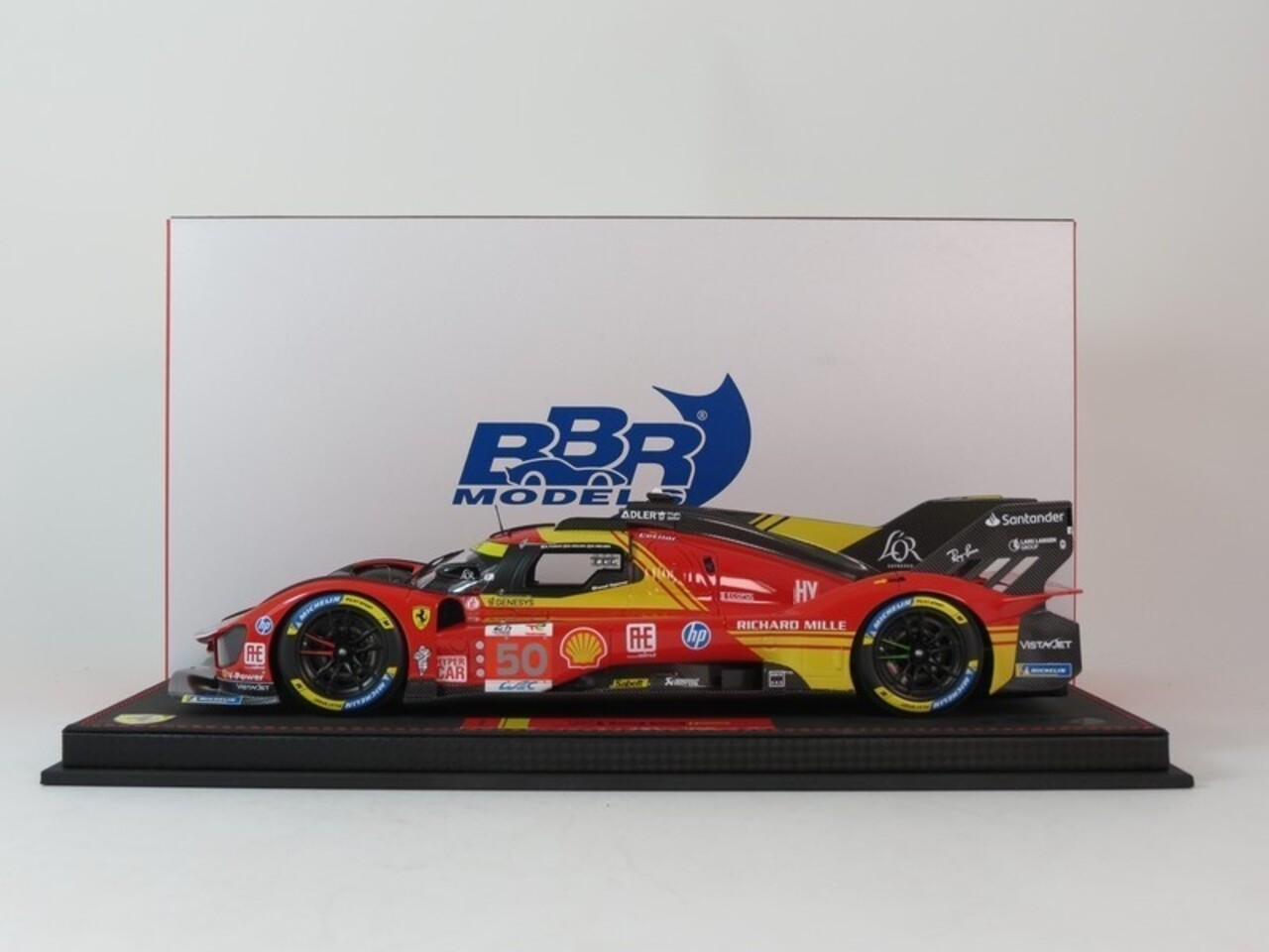 Ferrari Ferrari 499P 3.0L Turbo V6 #50 Team Ferrari Winner 24H Le Mans 2024 + Showcase - 1:18 - BBR Ferrari Ferrari 499P 3.0L Turbo V6 #50 Team Ferrari Winner 24H Le Mans 2024 + Showcase - 1:18 - BBR