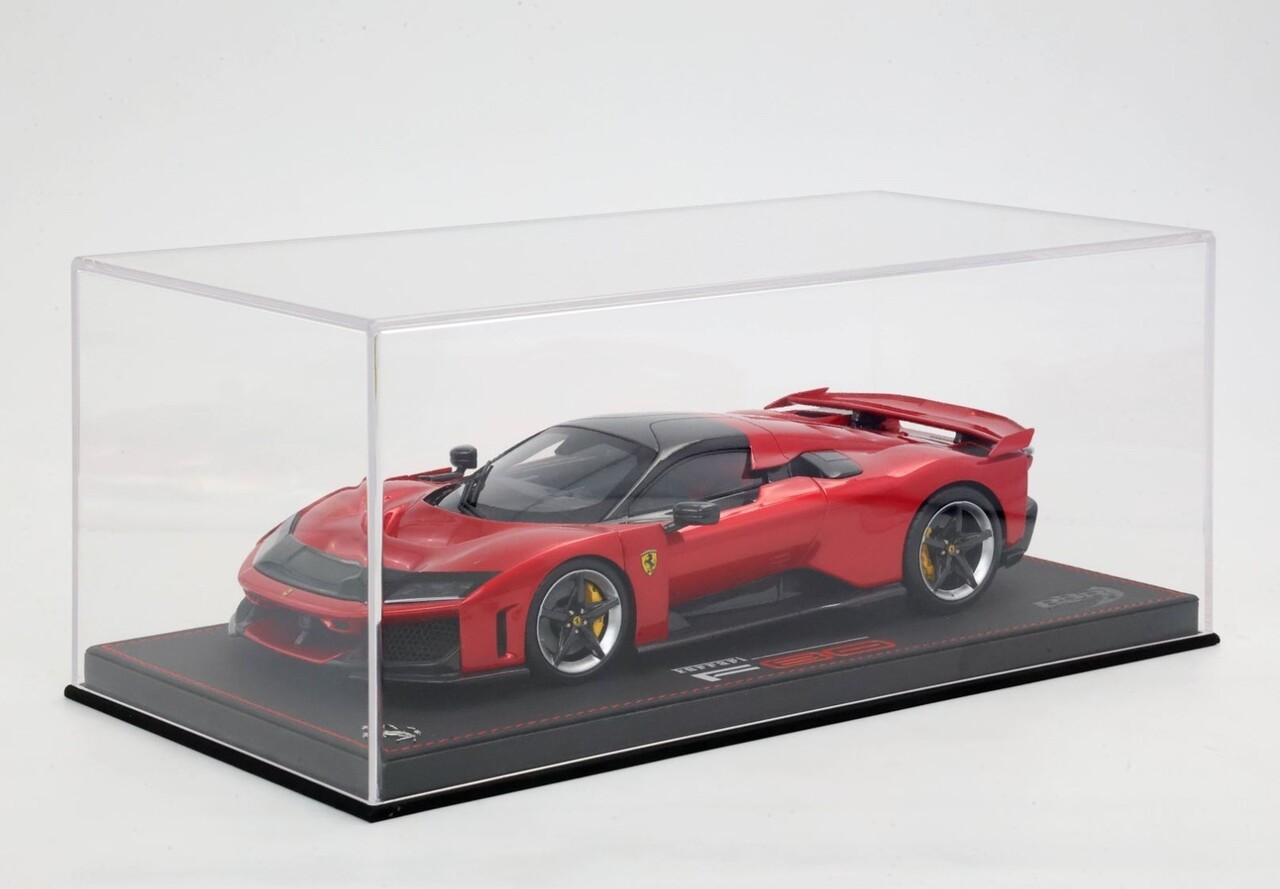 Ferrari Ferrari F80 2024 Silver Rims + Showcase - 1:18 - BBR Ferrari Ferrari F80 2024 Silver Rims + Showcase - 1:18 - BBR