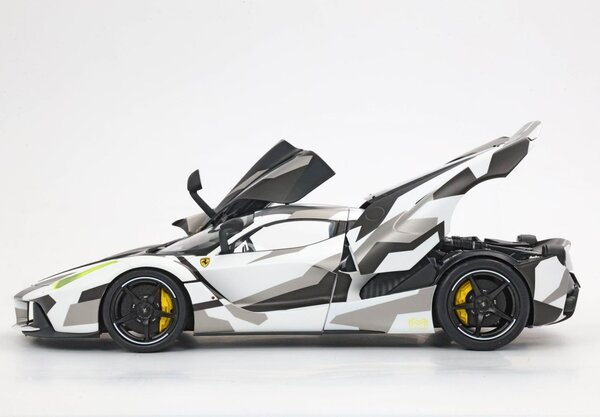 Ferrari Ferrari Laferrari 2013 - 1:18 - BBR Ferrari Ferrari Laferrari 2013 - 1:18 - BBR