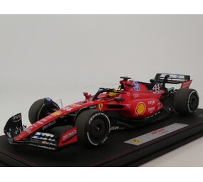 Formule 1 Ferrari F1 SF-23 #44 Test Circuit Fiorano 2025 L.Hamilton + Driver Figure + Showcase - 1:18 - BBR Formule 1 Ferrari F1 SF-23 #44 Test Circuit Fiorano 2025 L.Hamilton + Driver Figure + Showcase - 1:18 - BBR