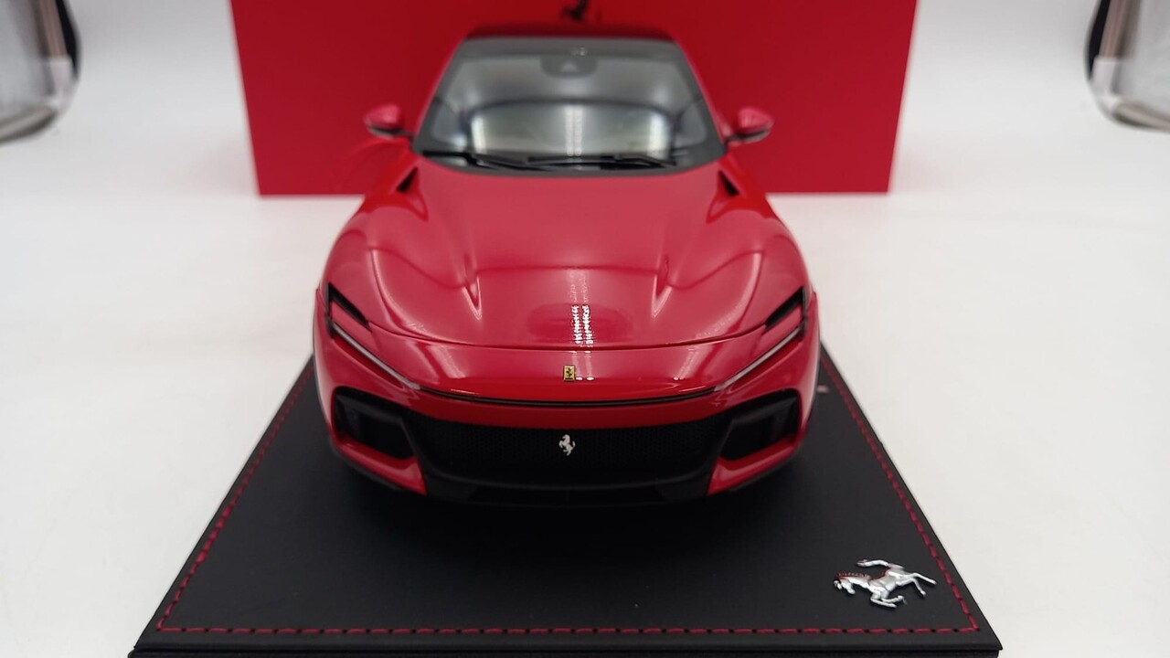 Ferrari Ferrari Purosangue SUV 2022 + Showcase - 1:18 - BBR Ferrari Ferrari Purosangue SUV 2022 + Showcase - 1:18 - BBR
