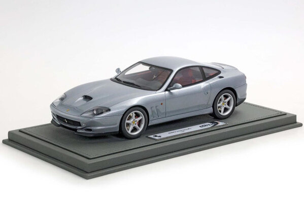 Ferrari Ferrari 550 Maranello 1996 + Showcase - 1:18 - BBR Ferrari Ferrari 550 Maranello 1996 + Showcase - 1:18 - BBR