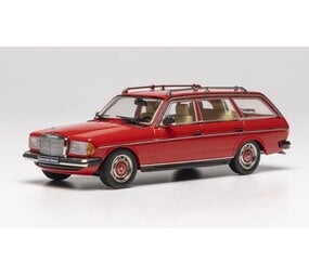 Mercedes-Benz Mercedes-Benz 200T (S123) 1982 - 1:43 - IXO Models Mercedes-Benz Mercedes-Benz 200T (S123) 1982 - 1:43 - IXO Models