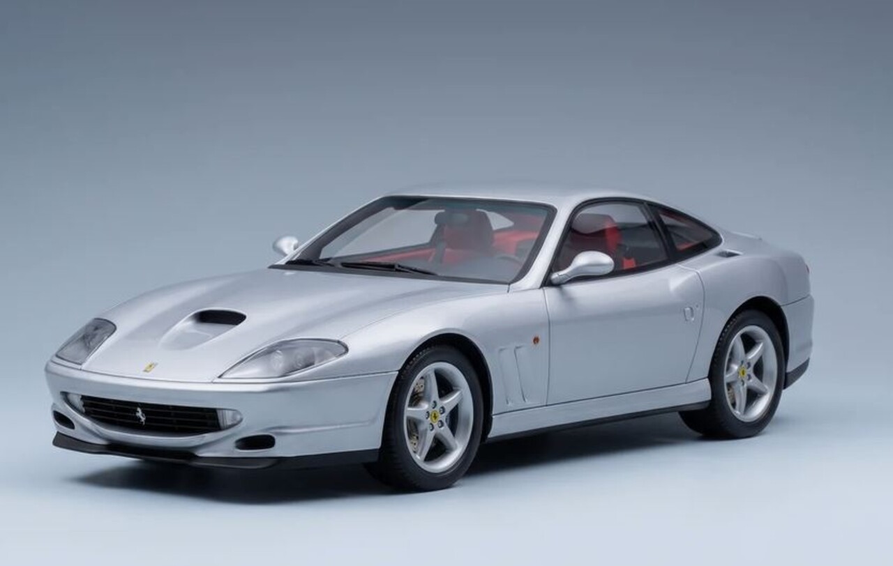 Ferrari Ferrari 550 Maranello 1996 + Showcase - 1:18 - BBR Ferrari Ferrari 550 Maranello 1996 + Showcase - 1:18 - BBR