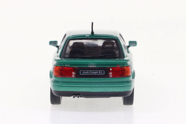 Audi Audi 80 Coupé S2 - 1:43 - Solido Audi Audi 80 Coupé S2 - 1:43 - Solido