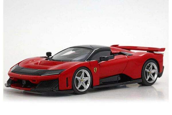 Ferrari Ferrari 80 + Silver Rims 2024 - 1:43 - BBR Ferrari Ferrari 80 + Silver Rims 2024 - 1:43 - BBR