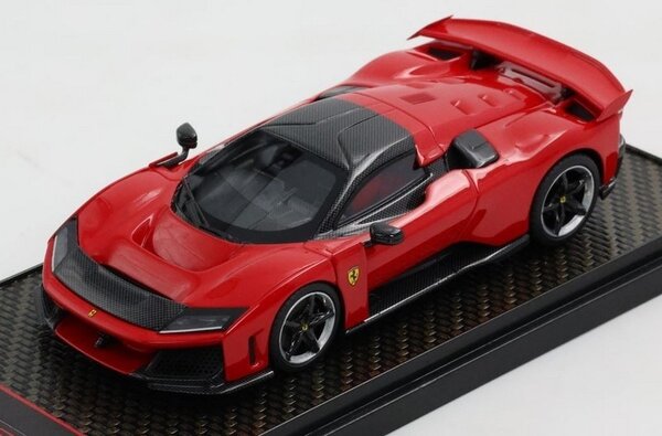 Ferrari Ferrari 80 + Carbon Silver Rims 2024 - 1:43 - BBR