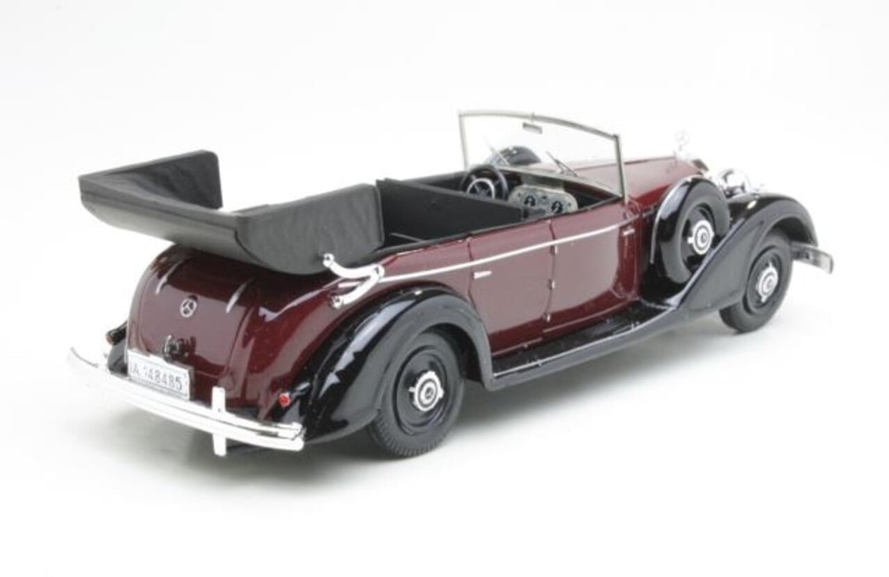 Mercedes-Benz Mercedes-Benz 770 Open Cabriolet 1938 - 1:43 - Rio Mercedes-Benz Mercedes-Benz 770 Open Cabriolet 1938 - 1:43 - Rio