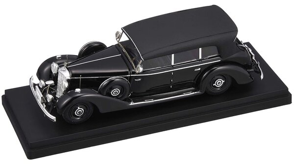Mercedes-Benz Mercedes-Benz 770K W150 Offener Tourenwagen 1941 (With Roof) - 1:43 - Rio Mercedes-Benz Mercedes-Benz 770K W150 Offener Tourenwagen 1941 (With Roof) - 1:43 - Rio