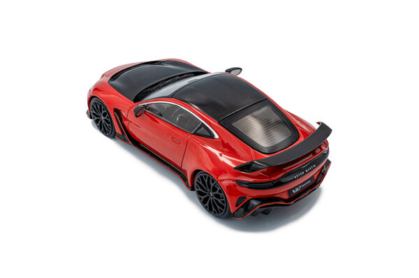 Aston Martin Aston Martin V12 Vantage - 1:43 - Solido Aston Martin Aston Martin V12 Vantage - 1:43 - Solido
