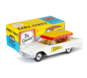 Chrysler Chrysler Bermuda Taxi 1952 + Driver - 1:43 - Corgi Chrysler Chrysler Bermuda Taxi 1952 + Driver - 1:43 - Corgi