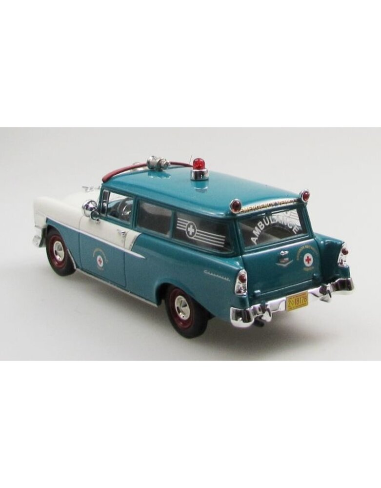 Chevrolet Chevrolet 150 Handyman Ambulance 1956 - 1:43 - Esval Models Chevrolet Chevrolet 150 Handyman Ambulance 1956 - 1:43 - Esval Models