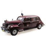 Packard Packard 160 Sedan Ambulance by Henney 1941 - 1:43 - Esval Models Packard Packard 160 Sedan Ambulance by Henney 1941 - 1:43 - Esval Models