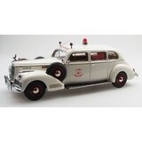 Packard Packard 160 Sedan Police by Henney 1942 - 1:43 - Esval Models Packard Packard 160 Sedan Police by Henney 1942 - 1:43 - Esval Models