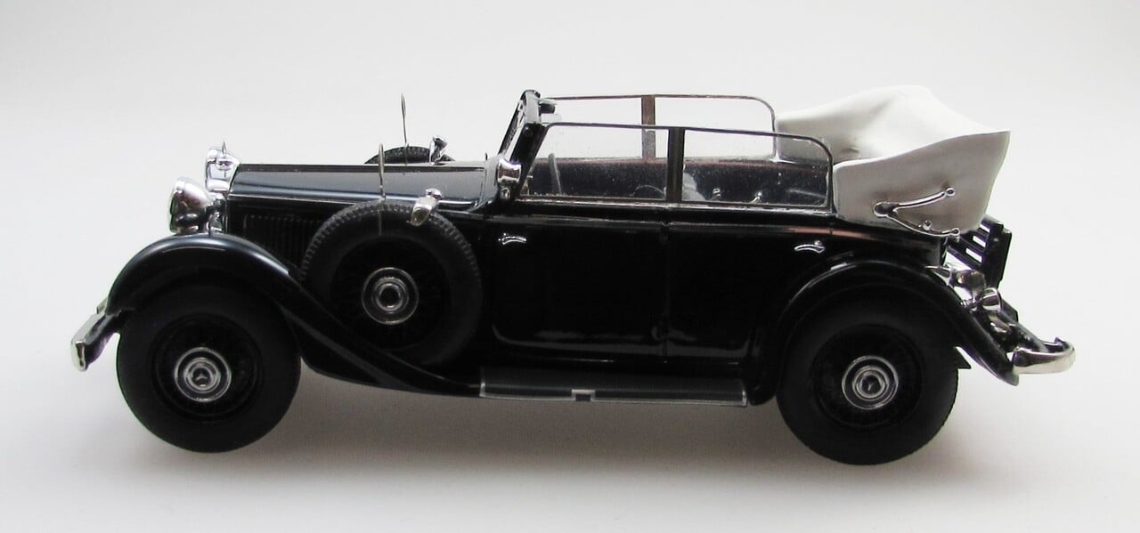 Mercedes-Benz Mercedes-Benz 290 W18 D Passo Corto Cabriolet Open 1933 - 1:43 - Esval Models