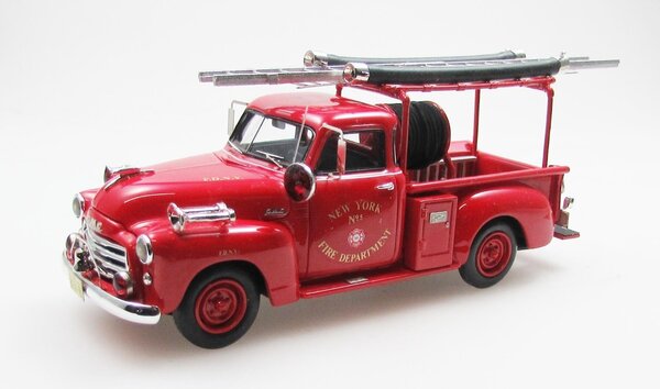 GMC GMC 100 Pick-Up Truck Fire Engine New York 1952 - 1:43 - Esval Models GMC GMC 100 Pick-Up Truck Fire Engine New York 1952 - 1:43 - Esval Models