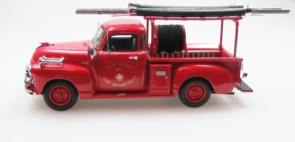 GMC GMC 100 Pick-Up Truck Fire Engine New York 1952 - 1:43 - Esval Models GMC GMC 100 Pick-Up Truck Fire Engine New York 1952 - 1:43 - Esval Models
