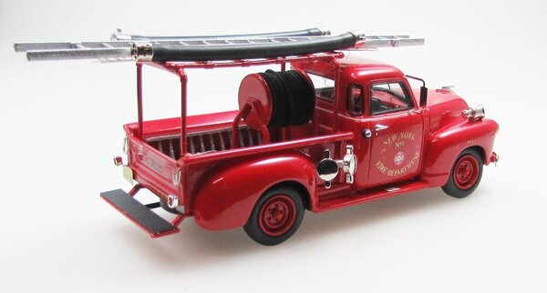 GMC GMC 100 Pick-Up Truck Fire Engine New York 1952 - 1:43 - Esval Models GMC GMC 100 Pick-Up Truck Fire Engine New York 1952 - 1:43 - Esval Models