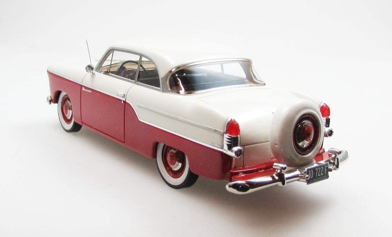 Willys Willys Aero Bermuda Coupe 2-Doors 1955 - 1:43 - Esval Models Willys Willys Aero Bermuda Coupe 2-Doors 1955 - 1:43 - Esval Models